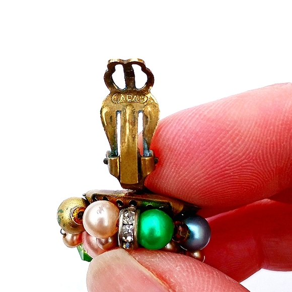 VTG CLUSTER EARRINGS JAPAN VINTAGE clip-on brass-tone Button pink white blue - Picture 5 of 7